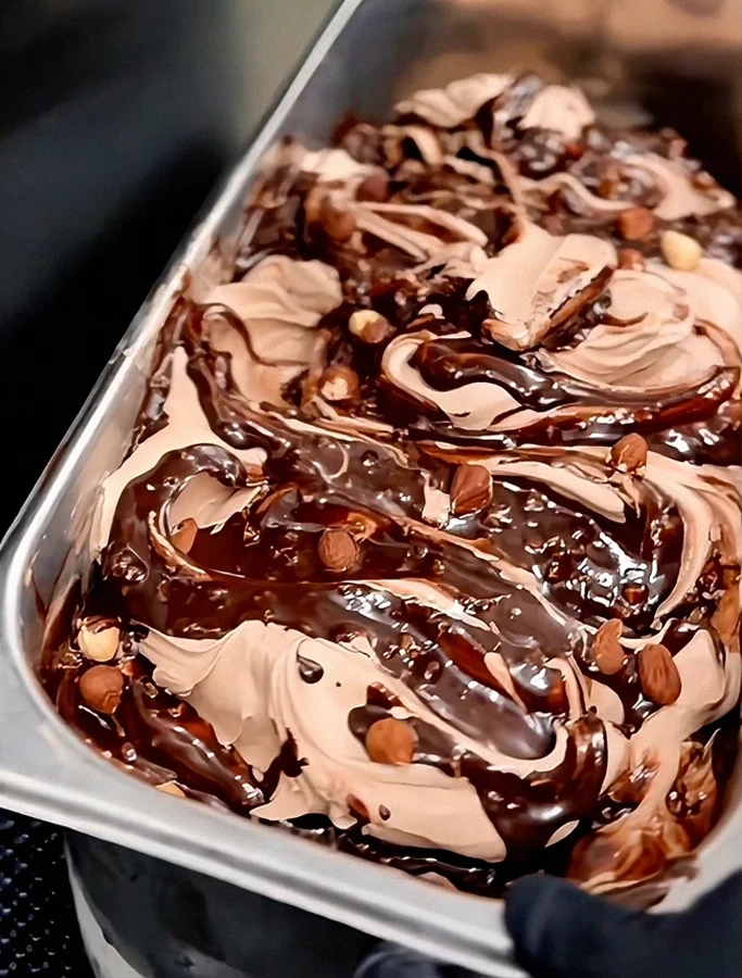 Helado de chocolate en elaboración